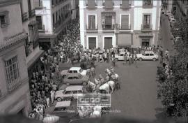 Concentración de trabajadores metalúrgicos en calle Morería sede del Sindicato Provincial del ...