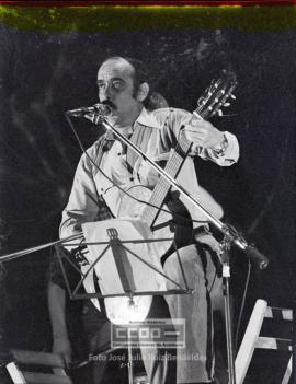 Recital de José Antonio Labordeta celebrado en la Facultad de Derecho de la Universidad de Sevil...