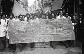 Manifestación de estudiantes de Medicina pidiendo prácticas – 12